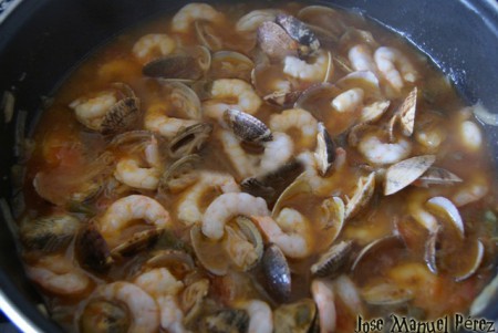 Arroz con almejas y gambas